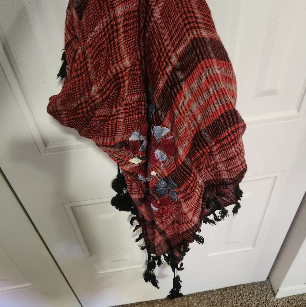 Scarf - Picture 3 of 3